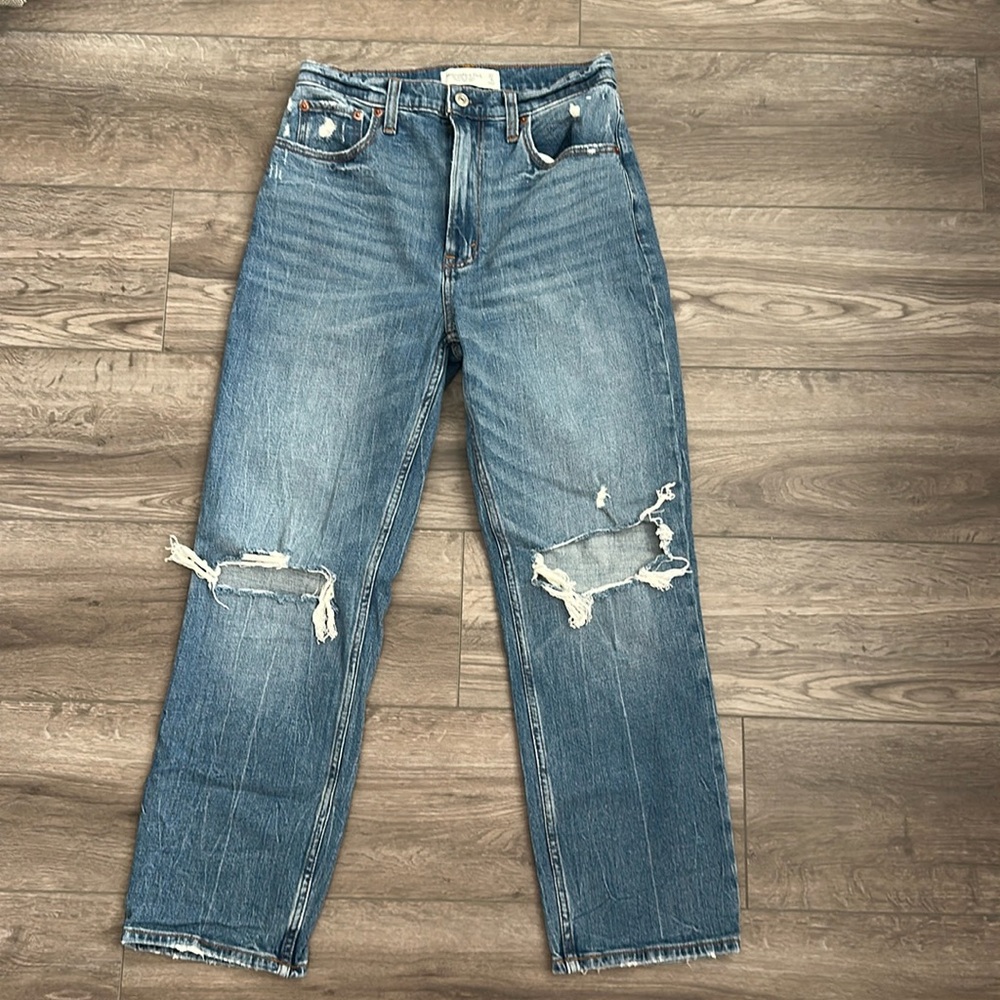 Abercrombie Ankle Straight Ultra High Rise Jean